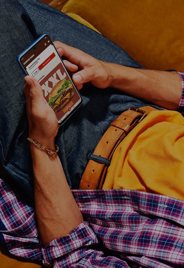 click & collect logo